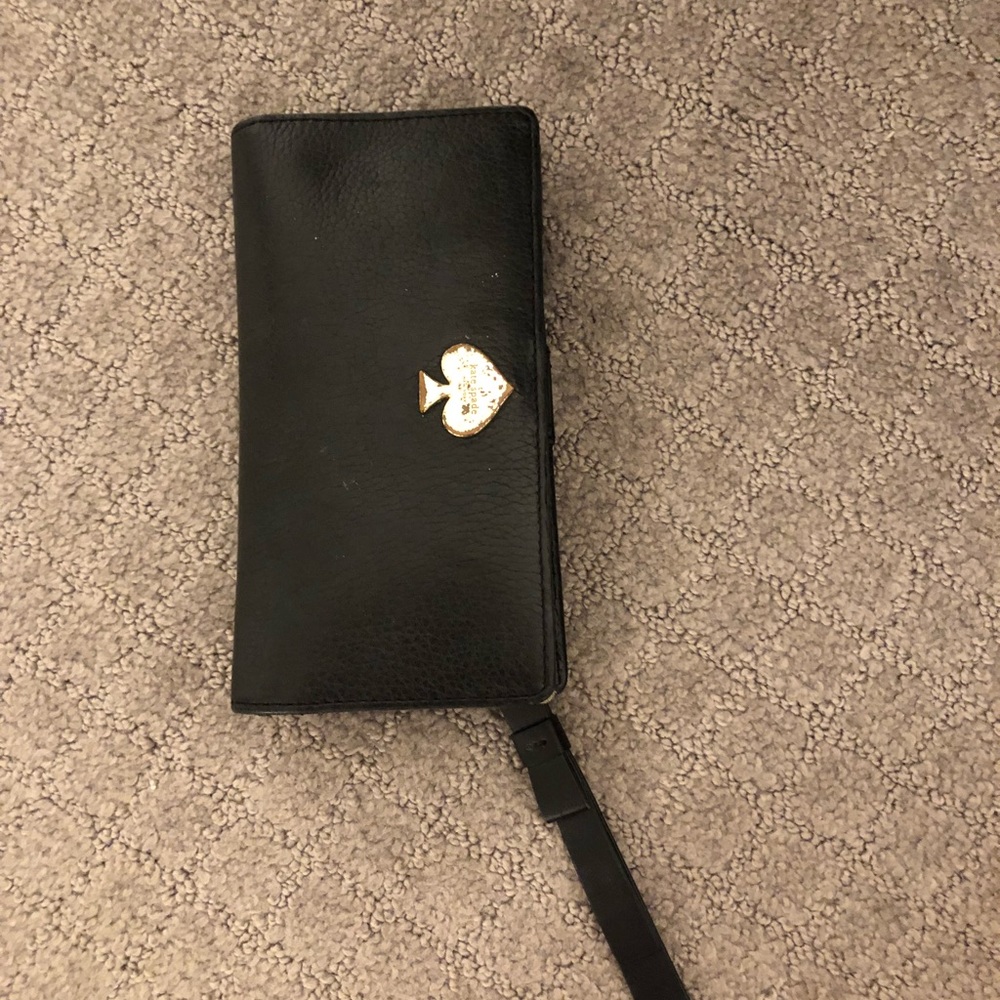 Late spade snap wallet